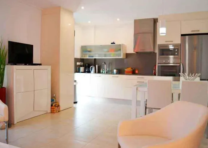 Moderno En Denia, 2 Habitaciones, Frente Al Mar - Es-373-12 * Dénia