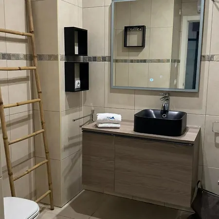 Moderno En Denia, 2 Habitaciones, Frente Al Mar - Es-373-12 * 德尼亚